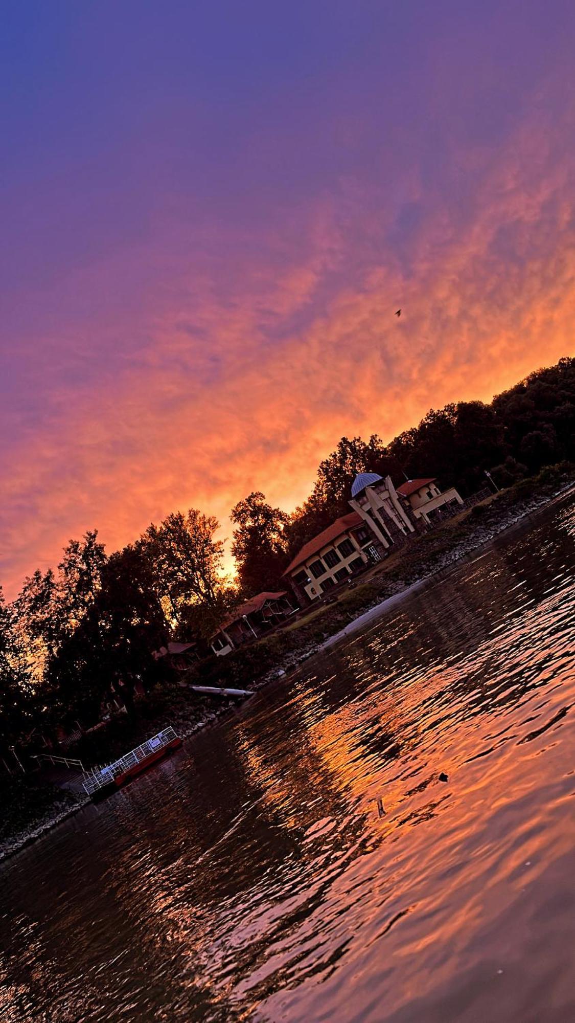 Sziget Hotel Veranka Ersekcsanad Luaran gambar
