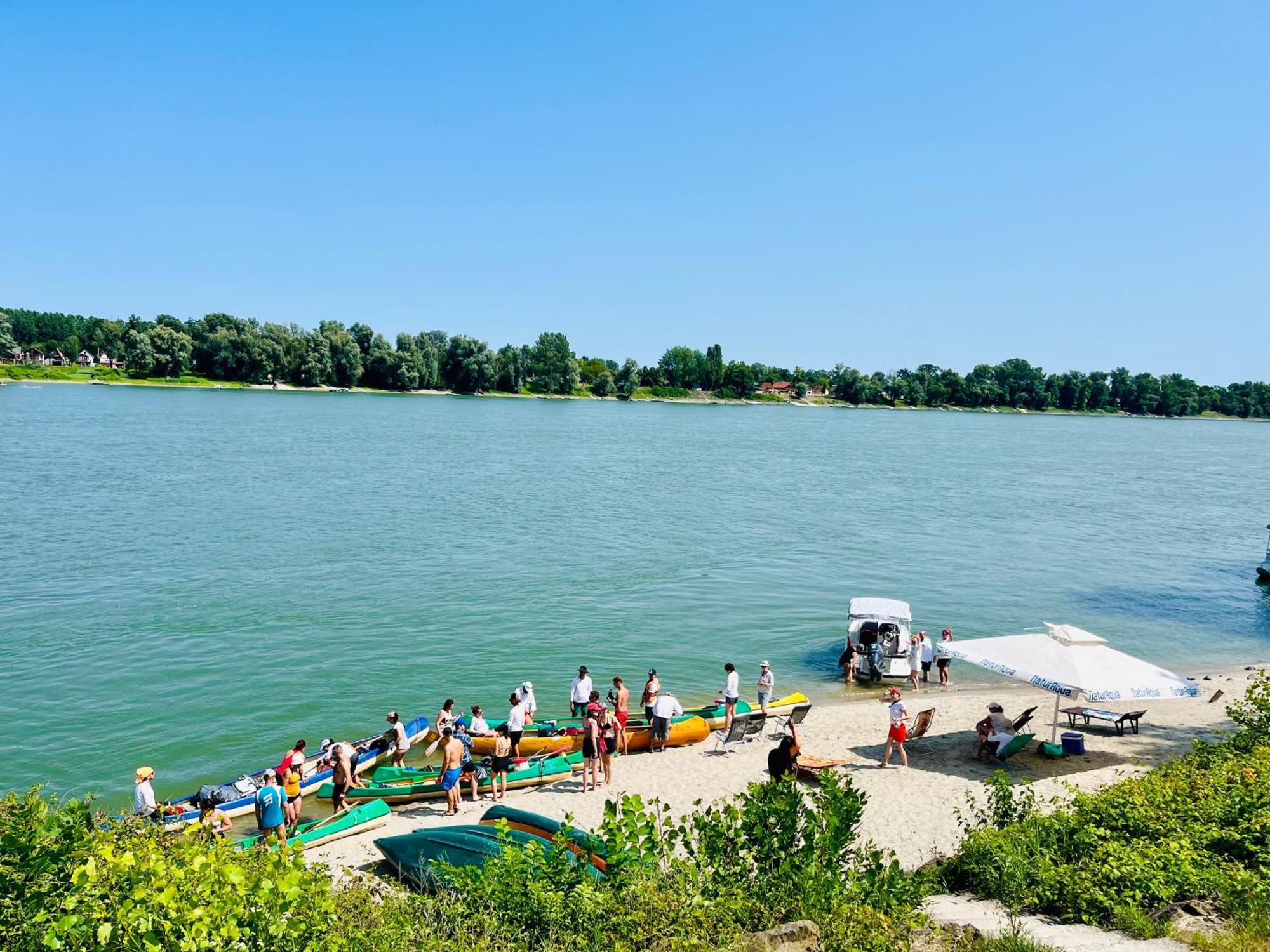 Sziget Hotel Veranka Ersekcsanad Luaran gambar